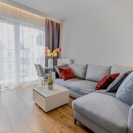 Home Apartament Metro Mlociny 97 华沙 外观 照片