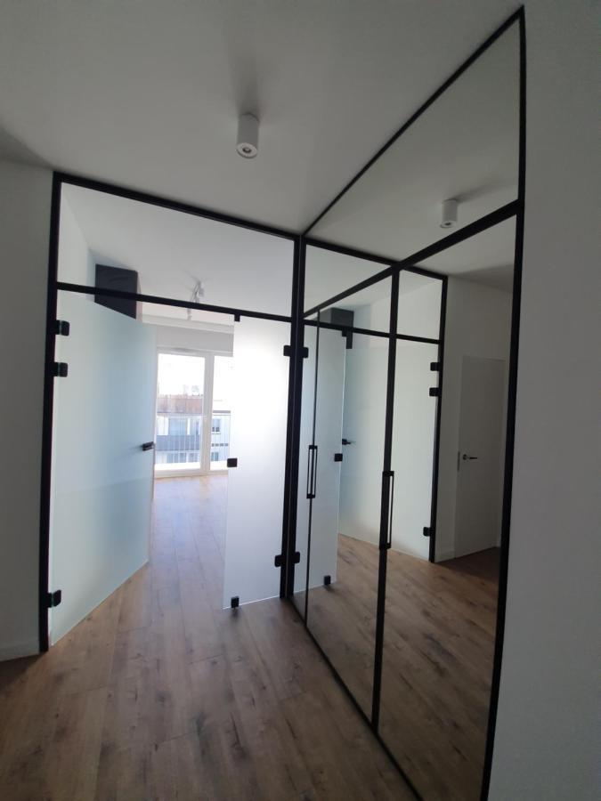 Home Apartament Metro Mlociny 97 华沙 外观 照片